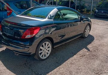Peugeot 207 216.000 km 2.950 &euro; München 81243