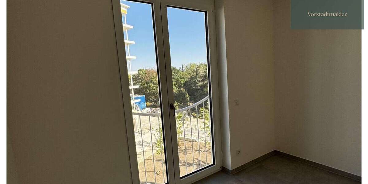 Etagenwohnung München Berg am Laim - 3 Zimmer, 83 m&sup2;, 2.040&euro; | Angebot:27299743