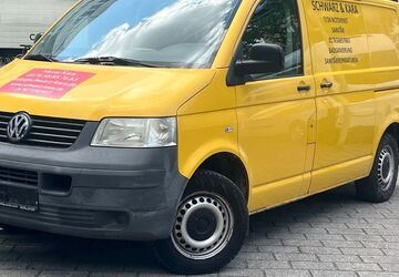 VW T5 Transporter 96.593 km 6.900 &euro; München 81677