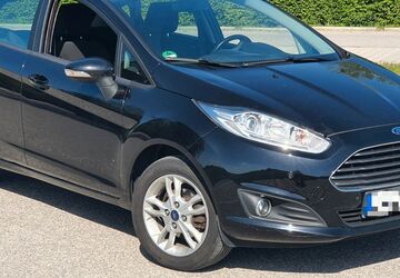 Ford Fiesta 123.750 km 4.600 &euro; Planegg 82152