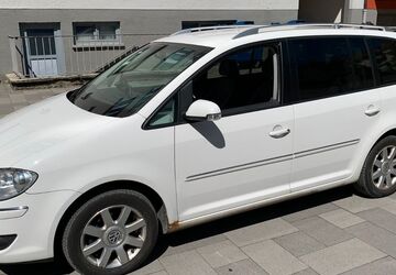 VW Touran 252.000 km 3.650 &euro; München 80796