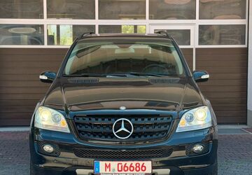 Mercedes-Benz ML 320 278.000 km 8.990 &euro; München 80995