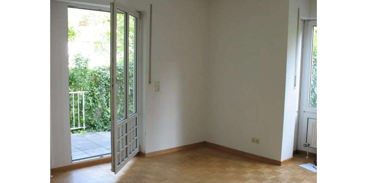 Etagenwohnung München Schwabing-West - 4 Zimmer, 98 m&sup2;, 2.110&euro; | Angebot:27200122