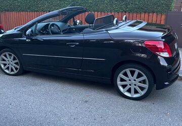 Peugeot 207 142.000 km 4.998 &euro; Feldkirchen 85622