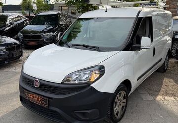 Fiat Doblo 67.300 km 9.450 &euro; München 81243