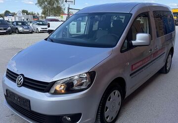 VW Caddy 255.000 km 4.800 &euro; München 81829
