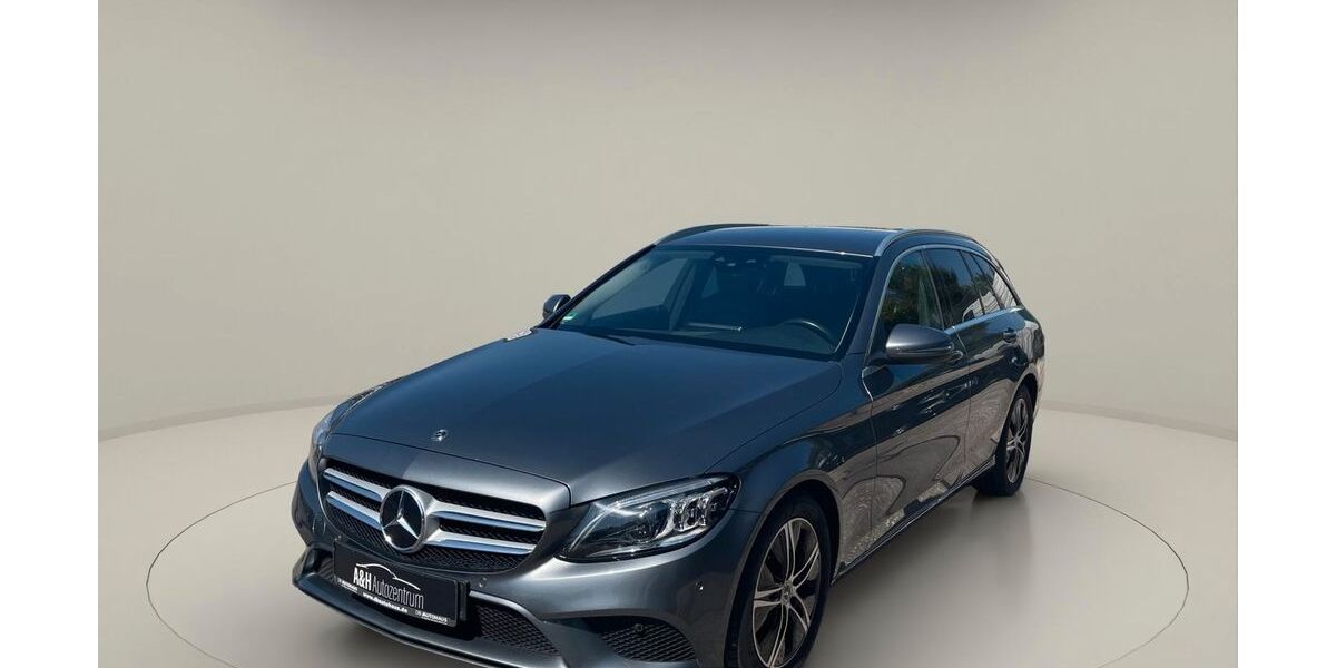 Mercedes-Benz C 220 198.000 km 18.990 &euro; München 80807