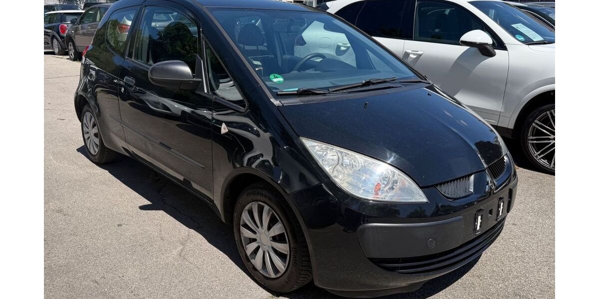 Mitsubishi Colt 208.796 km 990 &euro; München 81243