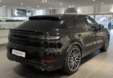 Porsche Cayenne 29.000 km 161.000 &euro; München 81477
