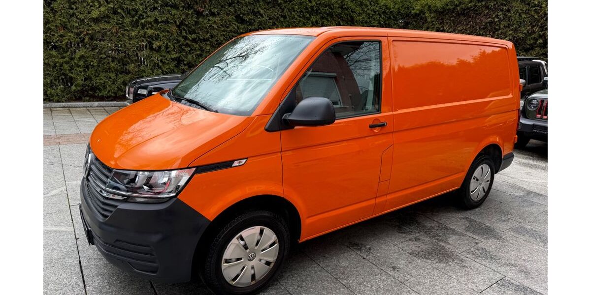 VW T6 Transporter 184.000 km 17.980 &euro; München 81827