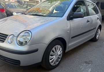 VW Polo 95.111 km 2.750 &euro; München 80636