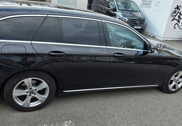 Mercedes-Benz E 220 228.000 km 19.000 &euro; München 81249