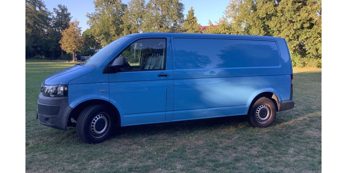 VW T5 Transporter 280.500 km 8.000 &euro; München 80686