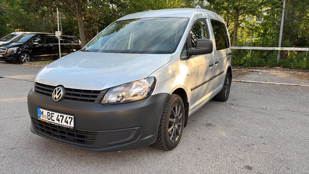 VW Caddy 155.000 km 6.700 &euro; München 81549