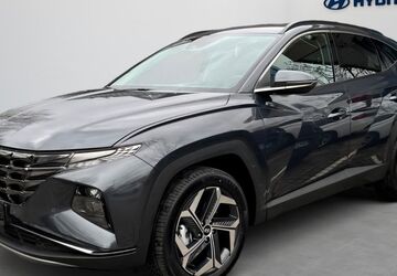 Hyundai TUCSON 6.000 km 34.980 &euro; München 81825