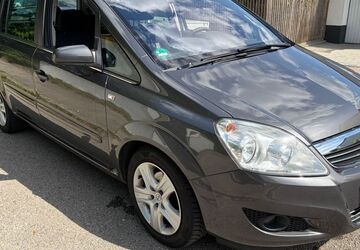 Opel Zafira 179.887 km 1.999 &euro; München 81929