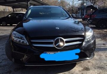 Mercedes-Benz C 300 204.000 km 16.250 &euro; München 81549