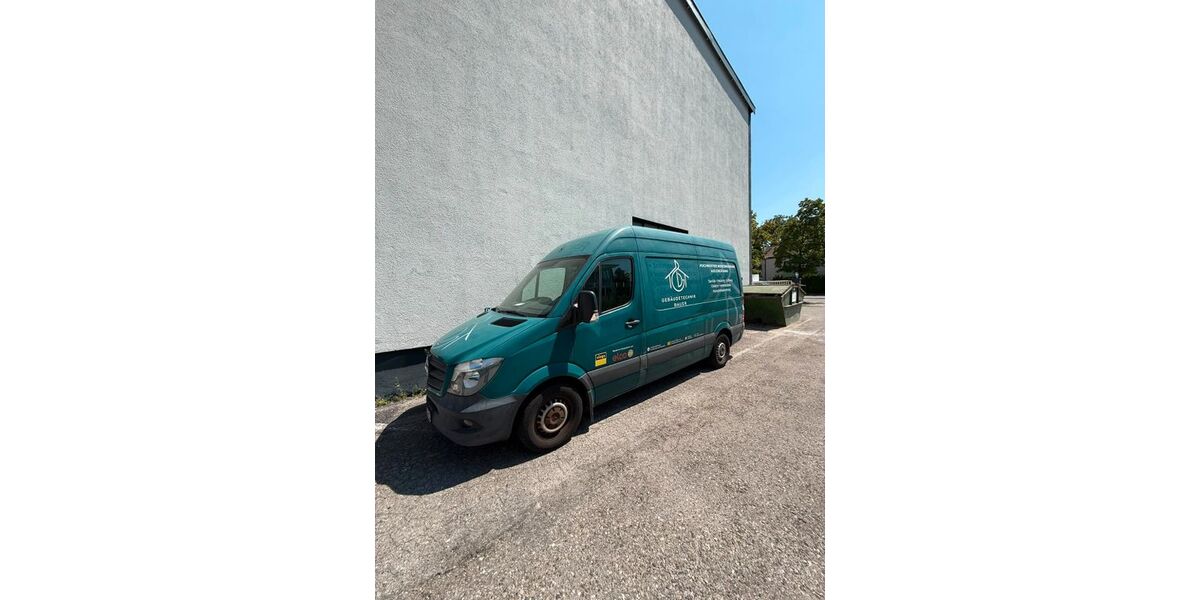 Mercedes-Benz Sprinter 198.000 km 12.800 &euro; Gräfelfing 82166