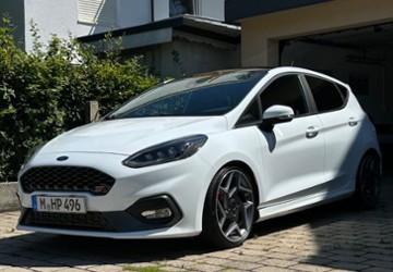 Ford Fiesta 47.500 km 20.600 &euro; München 81245