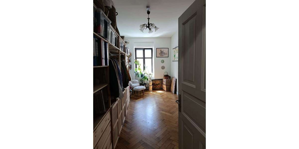 Etagenwohnung München - 3 Zimmer, 84 m&sup2;, 2.290&euro; | Angebot:27020606