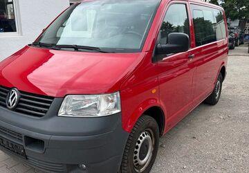VW T5 Transporter 148.000 km 8.200 &euro; München 81737