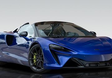 McLaren Artura 6.000 km 309.700 &euro; München 80939