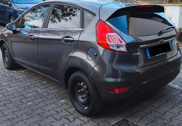 Ford Fiesta 153.000 km 5.400 &euro; München 81739