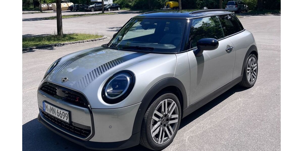 Mini Cooper S 10.900 km 26.750 &euro; München 81543