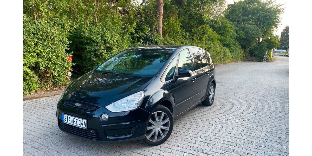 Ford Galaxy 254.000 km 3.200 &euro; München 80339