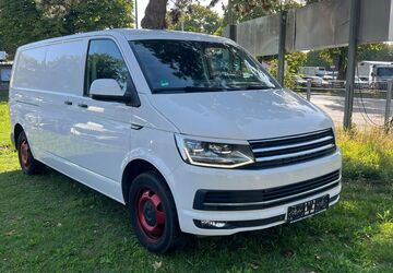 VW T6 Transporter 264.000 km 12.900 &euro; München 81243