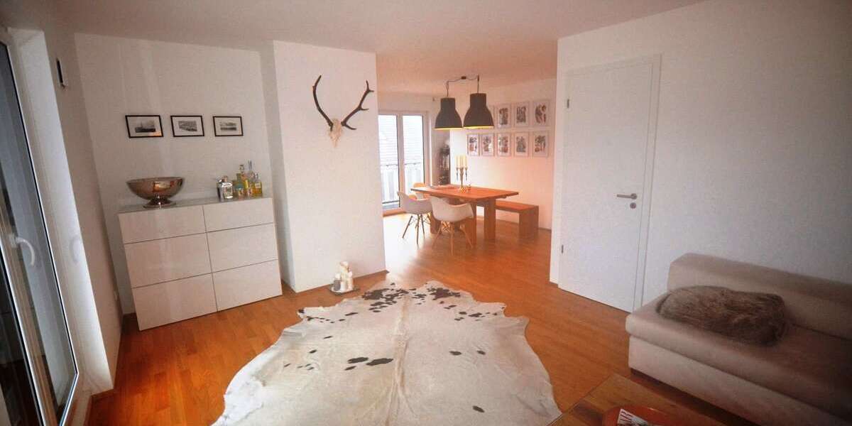 Etagenwohnung München Trudering - 4 Zimmer, 118 m&sup2;, 2.245&euro; | Angebot:27301366