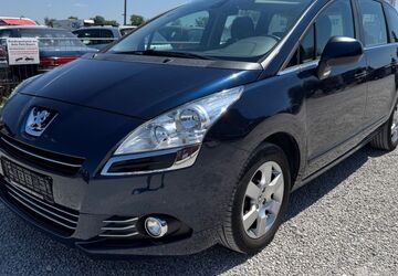 Peugeot 5008 193.000 km 2.490 &euro; München 81829