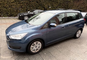 Ford Grand C-Max 122.000 km 8.980 &euro; München 81827
