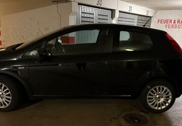 Fiat Grande Punto 51.343 km 2.900 &euro; München 80807