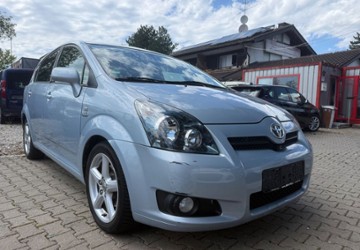 Toyota Corolla Verso 99.200 km 3.333 &euro; München 81243