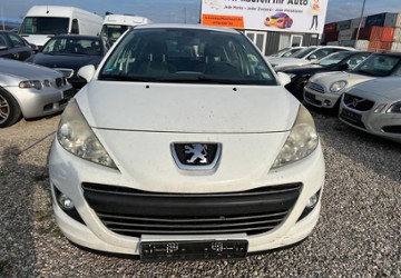 Peugeot 207 88.500 km 999 &euro; München 81829