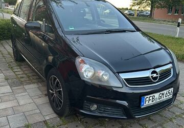 Opel Zafira 204.000 km 2.950 &euro; Fürstenfeldbruck 82256
