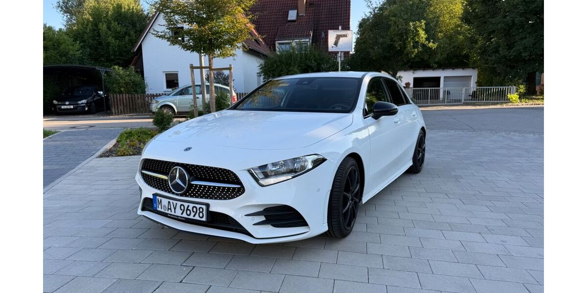 Mercedes-Benz A 180 110.000 km 18.500 &euro; München 81827