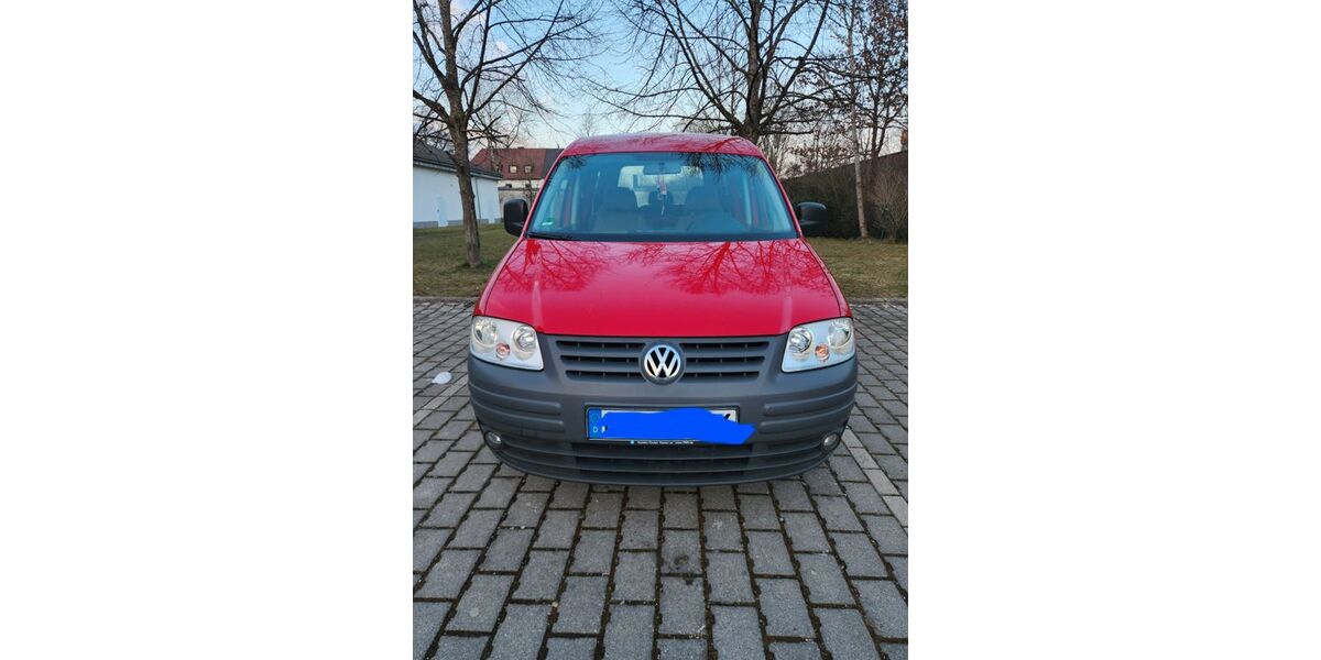 VW Caddy 230.543 km 2.450 &euro; Munchen 81549