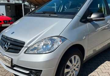 Mercedes-Benz A 150 107.000 km 3.990 &euro; München 81825
