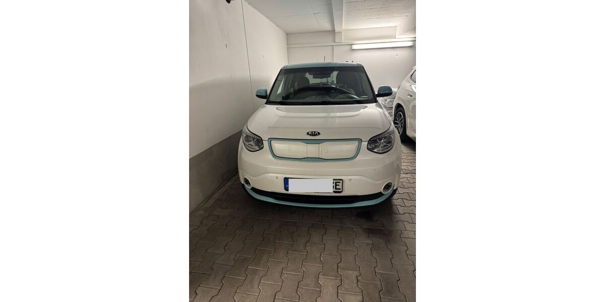Kia Soul 95.000 km 9.499 &euro; München 81549