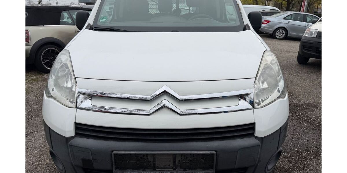 Citroen Berlingo 121.686 km 2.600 &euro; München 81825