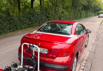 Peugeot 207 80.000 km 2.450 &euro; München 81927