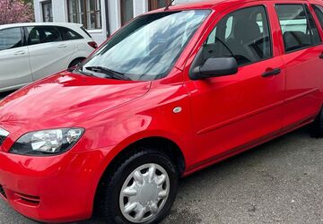 Mazda 2 129.000 km 790 &euro; München 81479