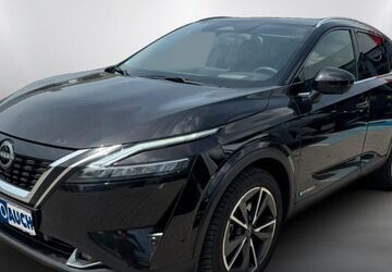 Nissan Qashqai 25.400 km 26.900 &euro; München 80939