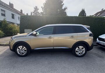 Peugeot 5008 185.000 km 12.800 &euro; München 80333