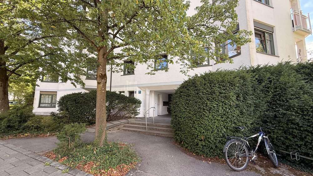 Etagenwohnung München Pasing-Obermenzing - 2 Zimmer, 67 m&sup2;, 1.346&euro; | Angebot:27306607