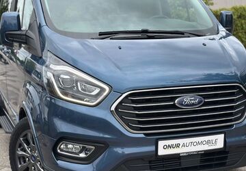 Ford Tourneo Custom 65.641 km 35.950 &euro; München 81245