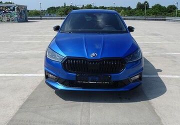 Skoda Fabia 9.000 km 22.300 &euro; München 80686