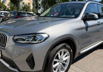 BMW X3 132.700 km 32.900 &euro; München 81243